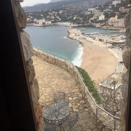 Eleis * Cassis